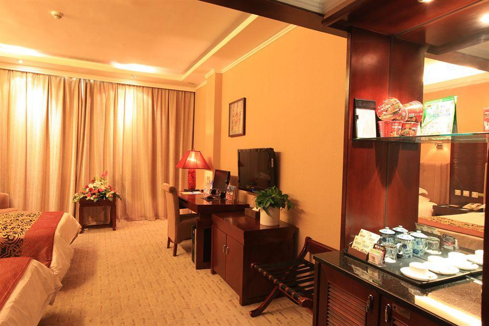 Yiwu Kasion Purey Hotel Екстер'єр фото