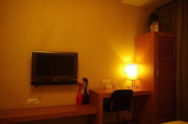Yiwu Kasion Purey Hotel Екстер'єр фото