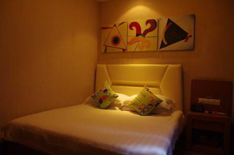 Yiwu Kasion Purey Hotel Екстер'єр фото