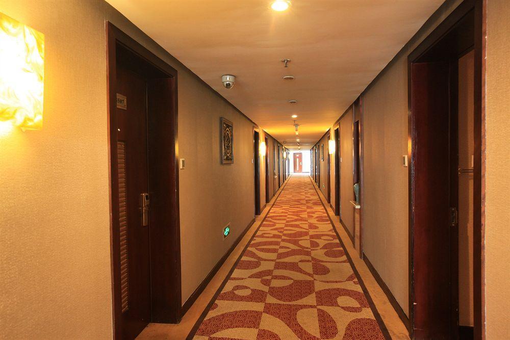 Yiwu Kasion Purey Hotel Екстер'єр фото